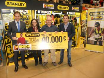 Entrega de premio Stanley