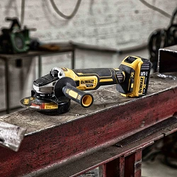 Mini-amoladora sin escobillas XR 18V DCG405 de Dewalt