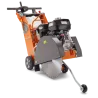Cortadora de suelo Husqvarna FS 400 LV con disco de 350 mm.