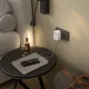 Adaptador de enchufe Combi de 1 toma con 2 puertos USB Simon Brico