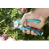 Tijera de jardín con mango ergonómico Classic de Gardena especial para rosales