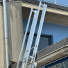 Escalera extensible para acceso a azoteas Sfilo de Svelt.