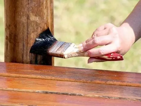 Barnices y protectores para madera