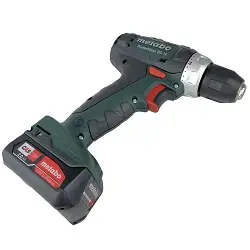 Atornillador de batería BS 12 + Cargador + 2 Baterías