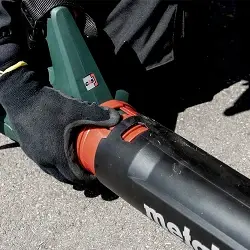 Sopladora de Hojas de Batería LB 18 LTX BL 601607850