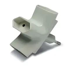 Adaptador clavija triple...